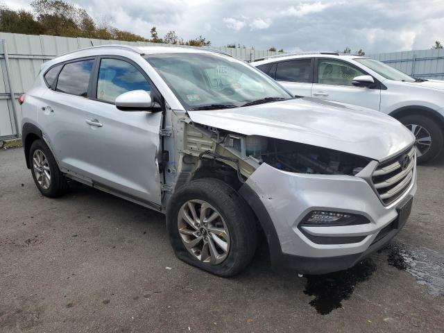 Photo 3 VIN: KM8J3CA47HU394160 - HYUNDAI TUCSON LIM 