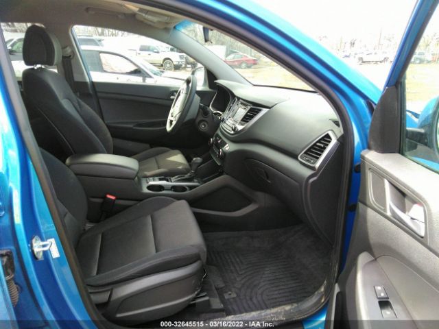 Photo 4 VIN: KM8J3CA47HU397642 - HYUNDAI TUCSON 