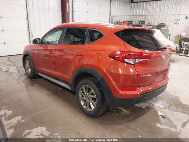 Photo 2 VIN: KM8J3CA47HU455412 - HYUNDAI TUCSON 