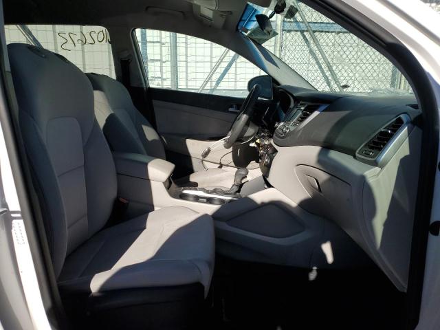 Photo 4 VIN: KM8J3CA47HU484117 - HYUNDAI TUCSON LIM 