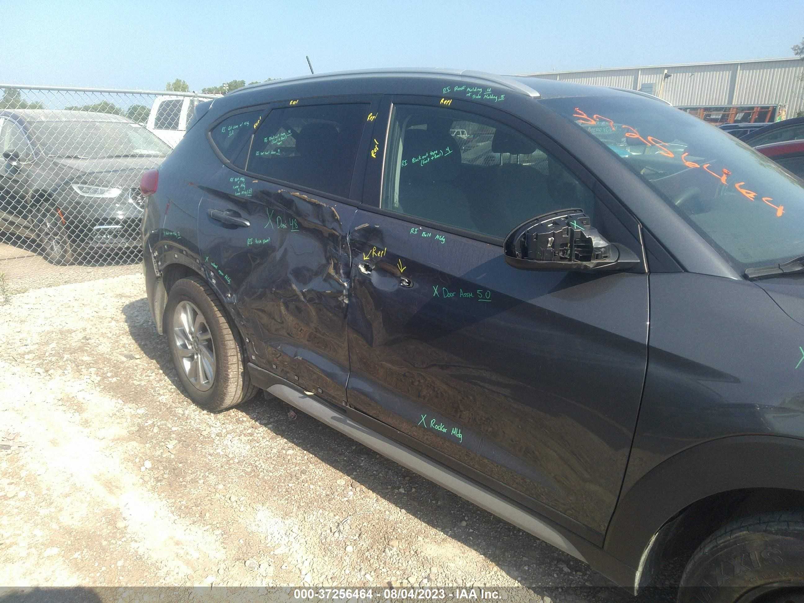 Photo 12 VIN: KM8J3CA47HU505029 - HYUNDAI TUCSON 