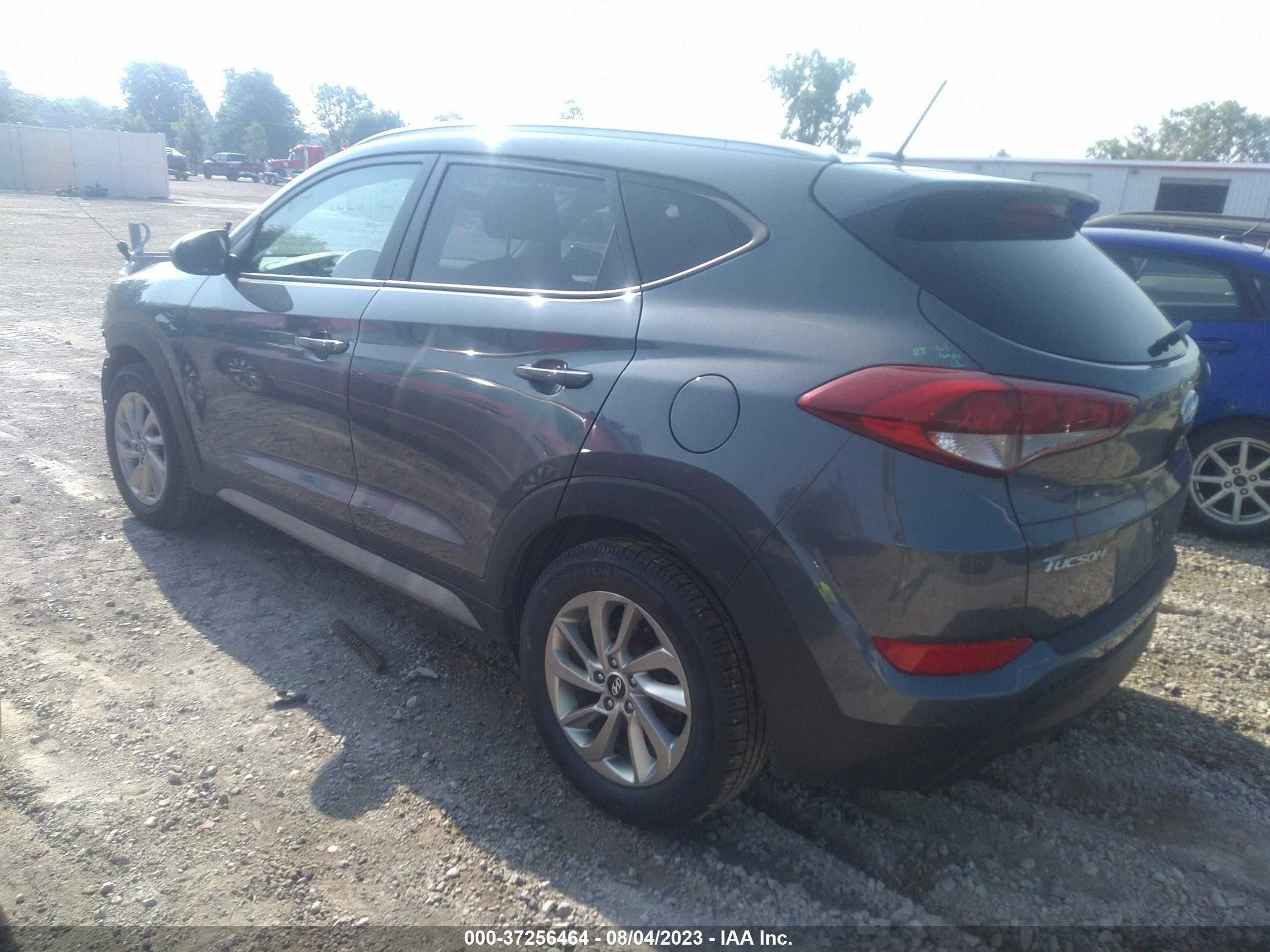 Photo 2 VIN: KM8J3CA47HU505029 - HYUNDAI TUCSON 