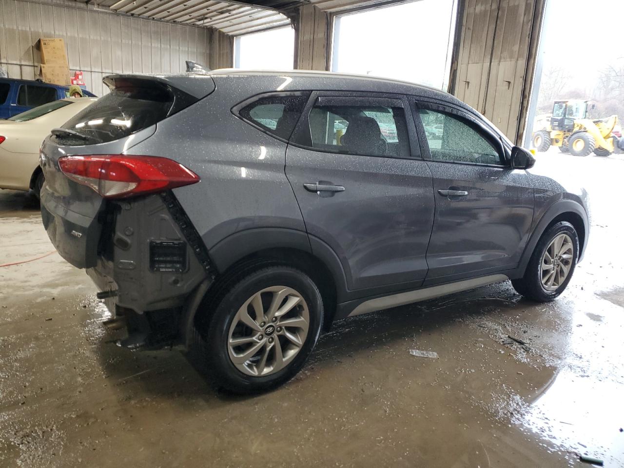 Photo 2 VIN: KM8J3CA47JU603130 - HYUNDAI TUCSON 