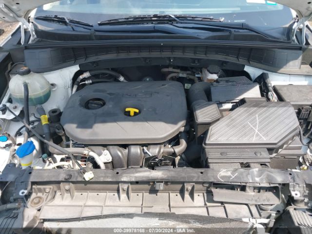 Photo 9 VIN: KM8J3CA47JU631848 - HYUNDAI TUCSON 