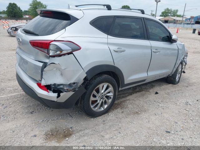 Photo 3 VIN: KM8J3CA47JU690611 - HYUNDAI TUCSON 