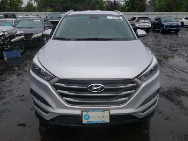 Photo 4 VIN: KM8J3CA47JU693718 - HYUNDAI TUCSON SEL 