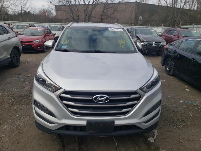 Photo 4 VIN: KM8J3CA47JU706192 - HYUNDAI TUCSON SEL 