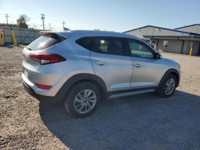 Photo 2 VIN: KM8J3CA47JU717290 - HYUNDAI TUCSON SEL 