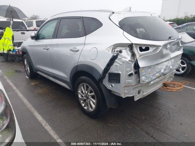 Photo 2 VIN: KM8J3CA47JU719590 - HYUNDAI TUCSON 