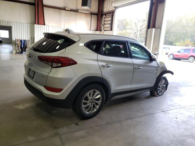 Photo 2 VIN: KM8J3CA47JU767770 - HYUNDAI TUCSON 