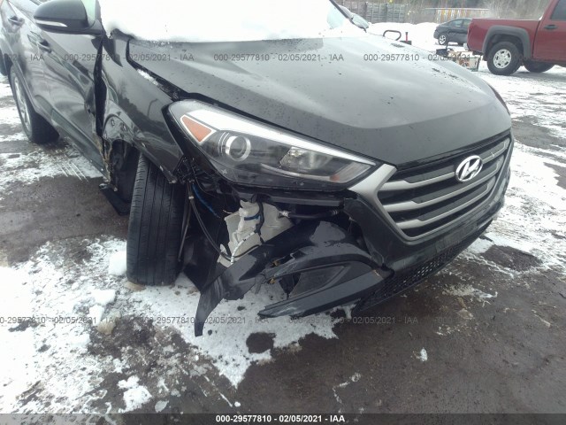 Photo 5 VIN: KM8J3CA47JU822489 - HYUNDAI TUCSON 