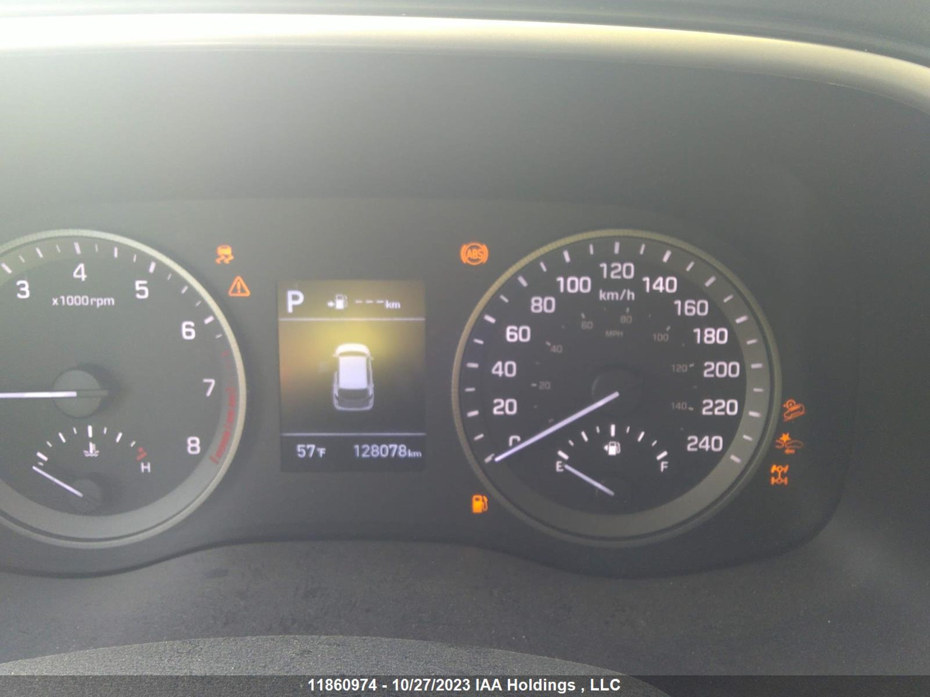 Photo 6 VIN: KM8J3CA47MU307237 - HYUNDAI TUCSON 