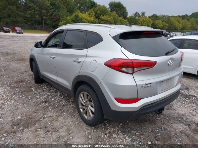 Photo 2 VIN: KM8J3CA48GU077485 - HYUNDAI TUCSON 