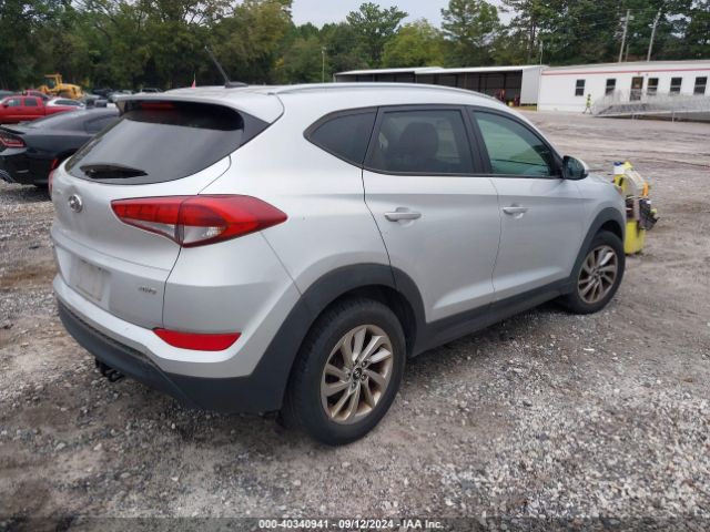 Photo 3 VIN: KM8J3CA48GU077485 - HYUNDAI TUCSON 