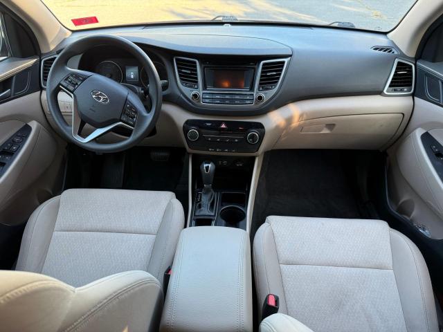 Photo 8 VIN: KM8J3CA48GU226588 - HYUNDAI TUCSON LIM 