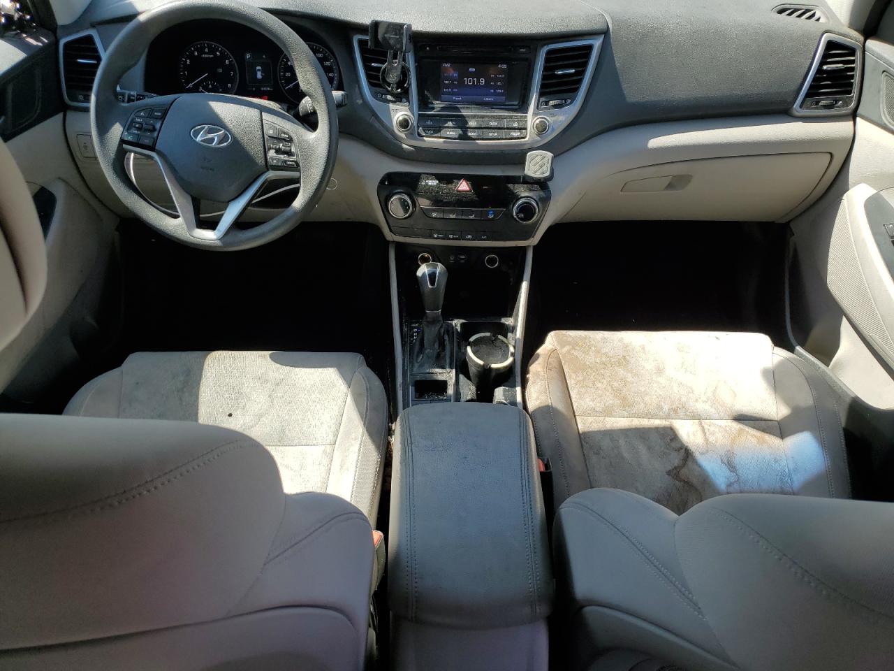 Photo 7 VIN: KM8J3CA48GU238174 - HYUNDAI TUCSON 