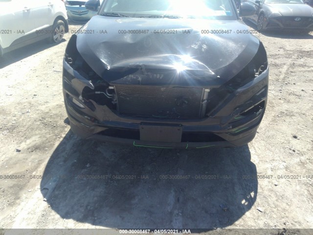 Photo 5 VIN: KM8J3CA48HU446444 - HYUNDAI TUCSON 