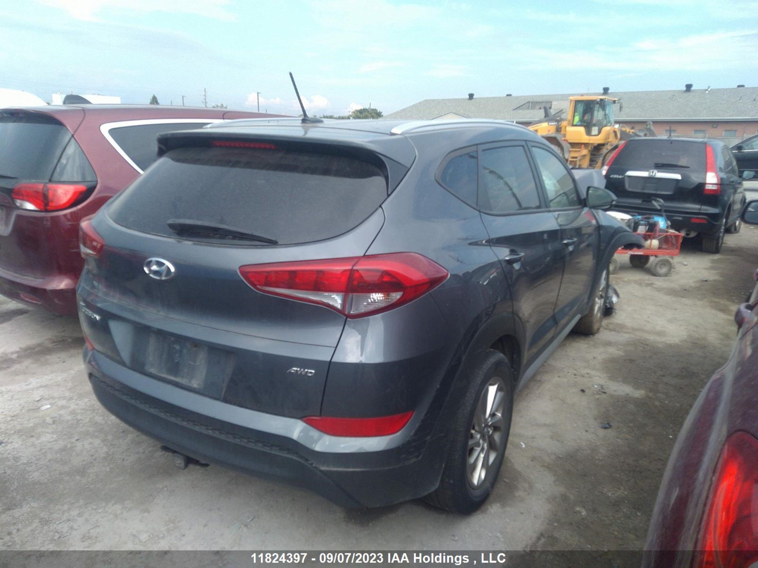 Photo 3 VIN: KM8J3CA48HU477435 - HYUNDAI TUCSON 