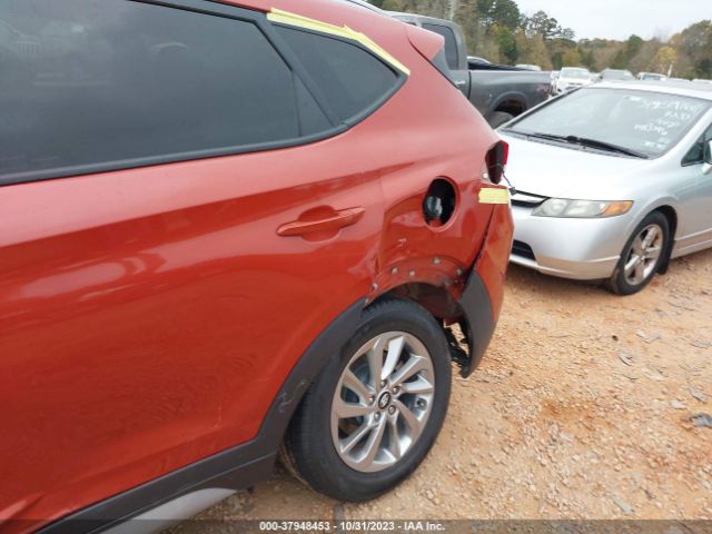 Photo 5 VIN: KM8J3CA48HU495885 - HYUNDAI TUCSON 