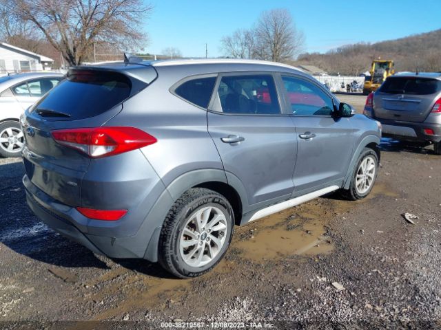 Photo 3 VIN: KM8J3CA48HU536290 - HYUNDAI TUCSON 