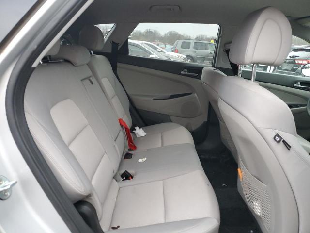 Photo 10 VIN: KM8J3CA48HU590530 - HYUNDAI TUCSON 