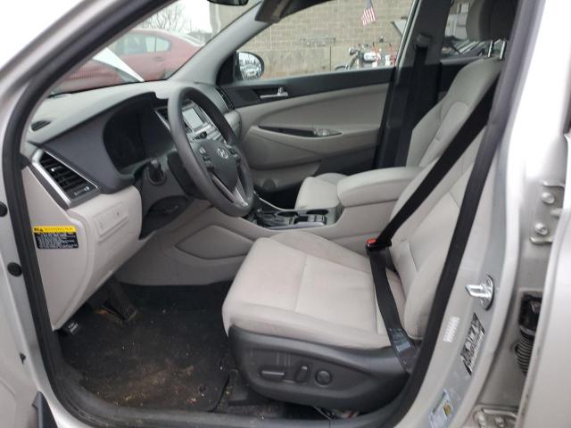 Photo 6 VIN: KM8J3CA48HU590530 - HYUNDAI TUCSON 