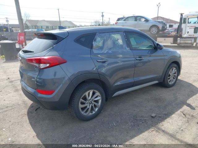 Photo 3 VIN: KM8J3CA48JU731585 - HYUNDAI TUCSON 