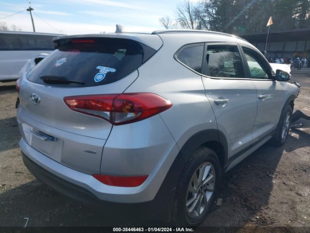 Photo 3 VIN: KM8J3CA48JU764022 - HYUNDAI TUCSON 