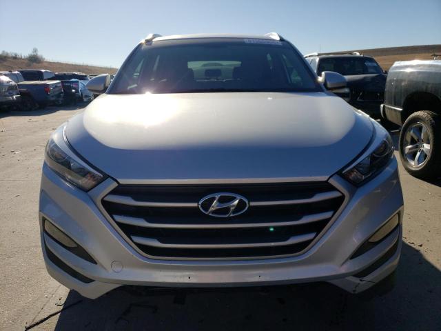 Photo 4 VIN: KM8J3CA48JU816989 - HYUNDAI TUCSON SEL 