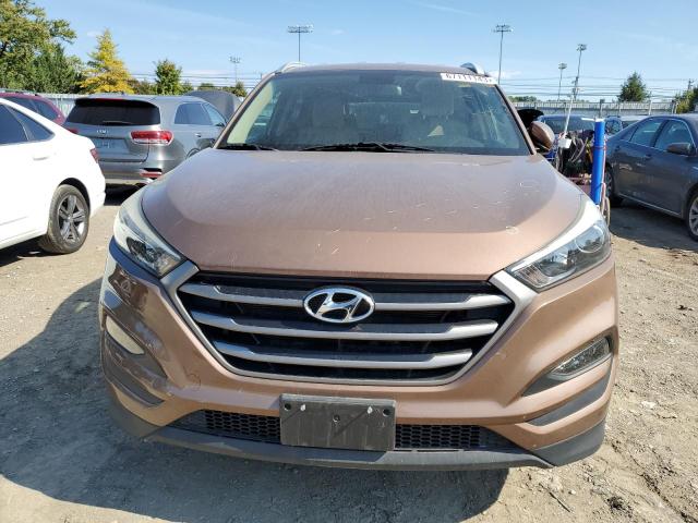 Photo 4 VIN: KM8J3CA49GU022575 - HYUNDAI TUCSON LIM 