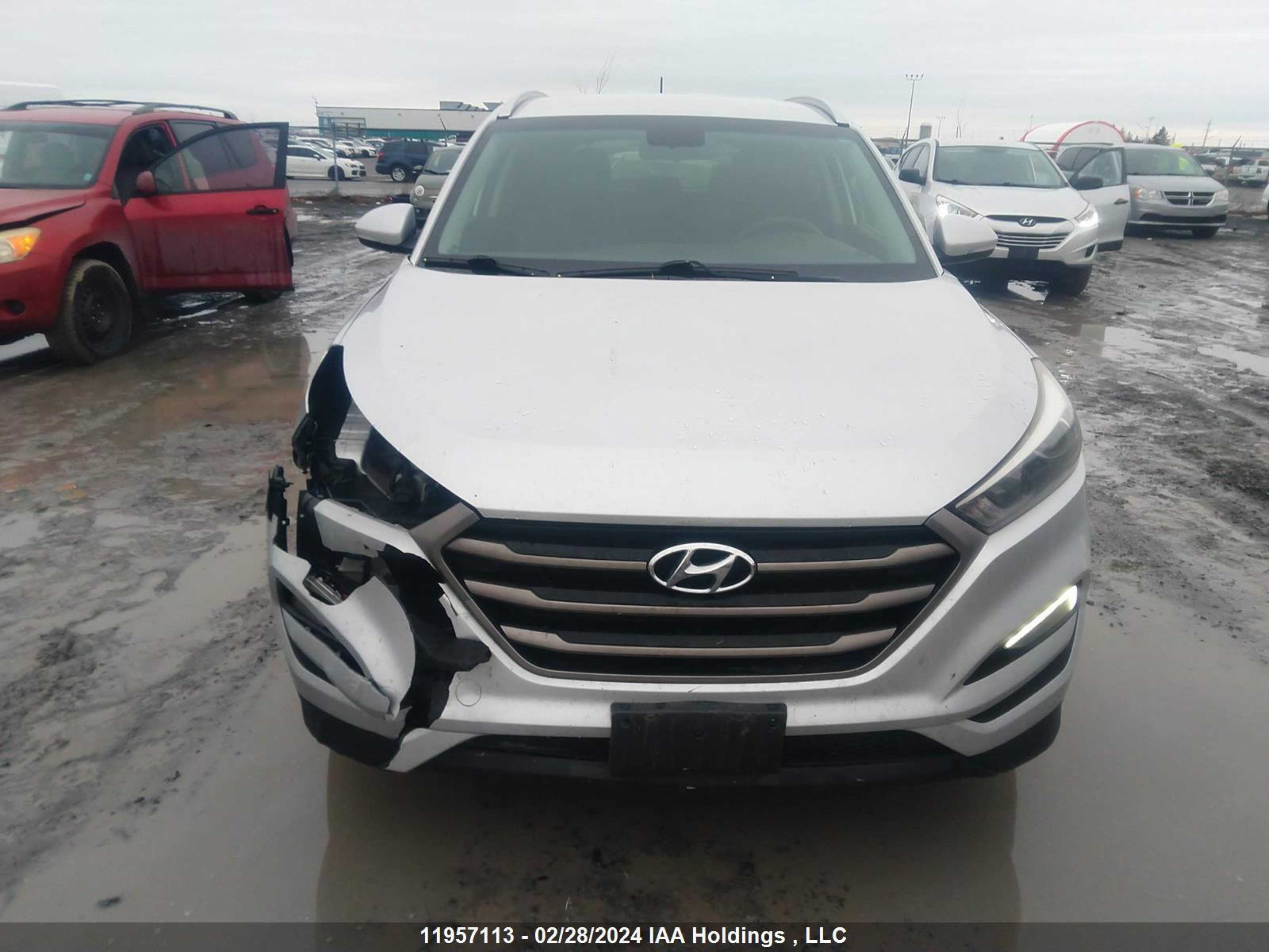 Photo 11 VIN: KM8J3CA49GU082615 - HYUNDAI TUCSON 