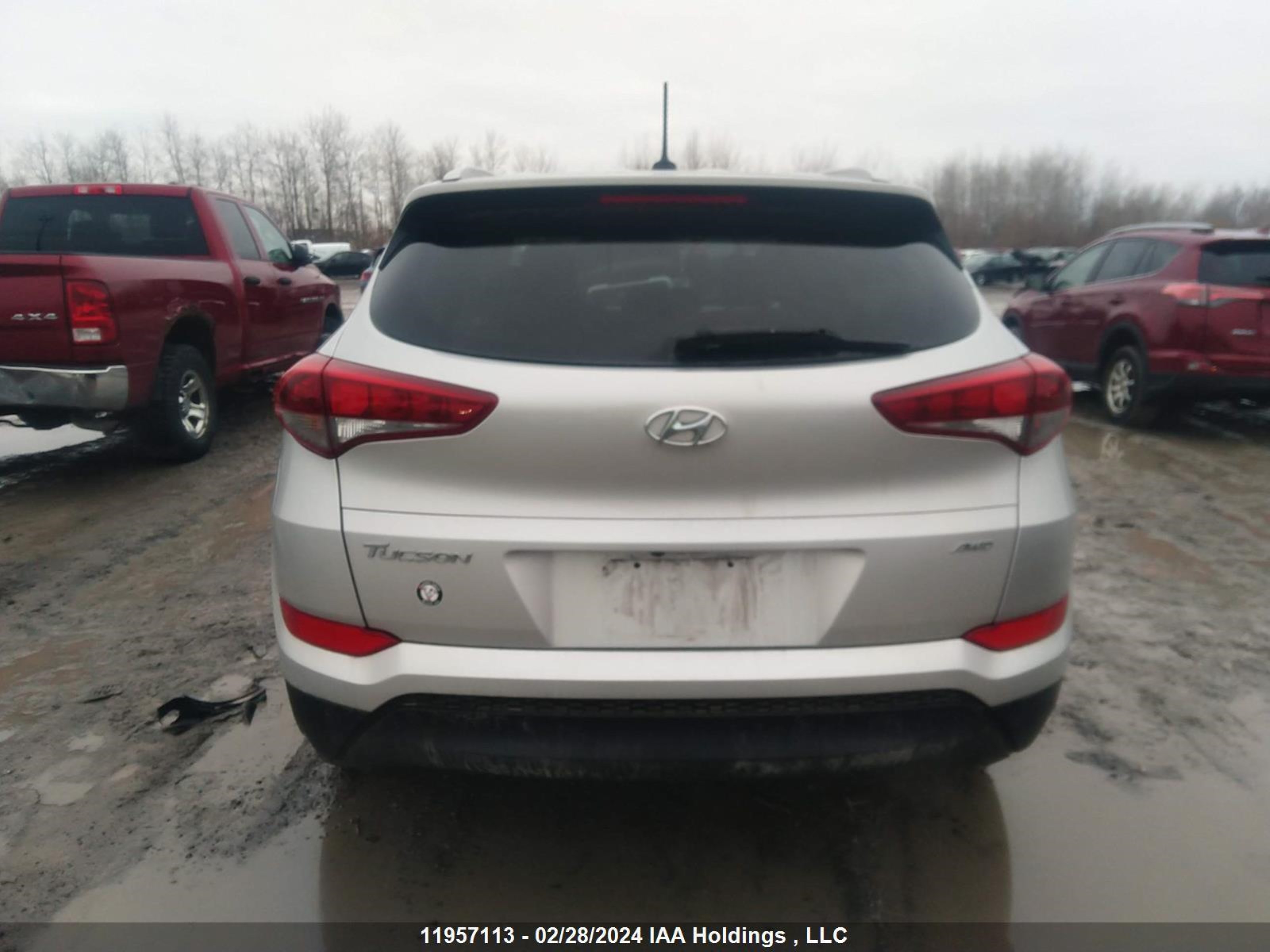 Photo 15 VIN: KM8J3CA49GU082615 - HYUNDAI TUCSON 