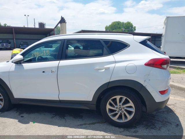 Photo 5 VIN: KM8J3CA49GU109229 - HYUNDAI TUCSON 