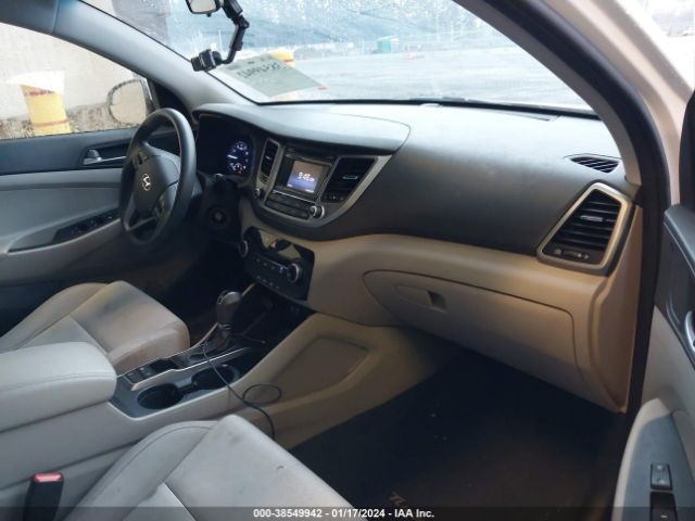 Photo 4 VIN: KM8J3CA49GU160147 - HYUNDAI TUCSON LIM 