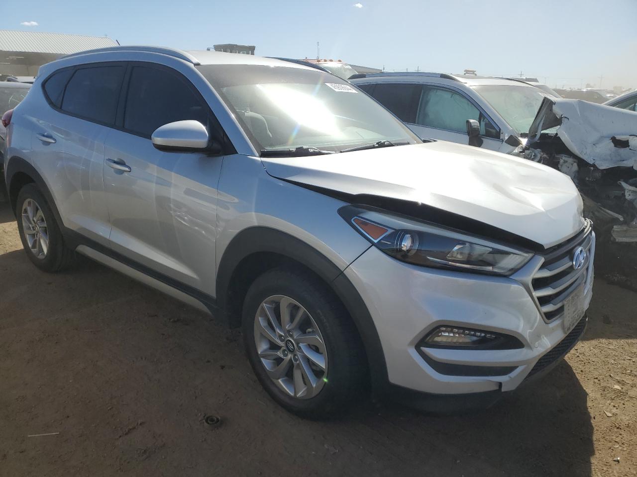 Photo 3 VIN: KM8J3CA49HU297686 - HYUNDAI TUCSON 