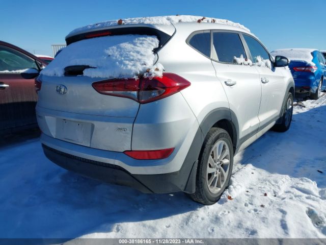 Photo 3 VIN: KM8J3CA49HU470185 - HYUNDAI TUCSON 