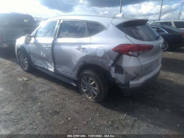 Photo 2 VIN: KM8J3CA49JU604070 - HYUNDAI TUCSON 