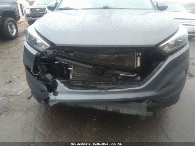 Photo 5 VIN: KM8J3CA49JU624318 - HYUNDAI TUCSON 