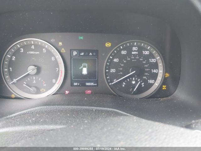 Photo 6 VIN: KM8J3CA49JU676693 - HYUNDAI TUCSON 