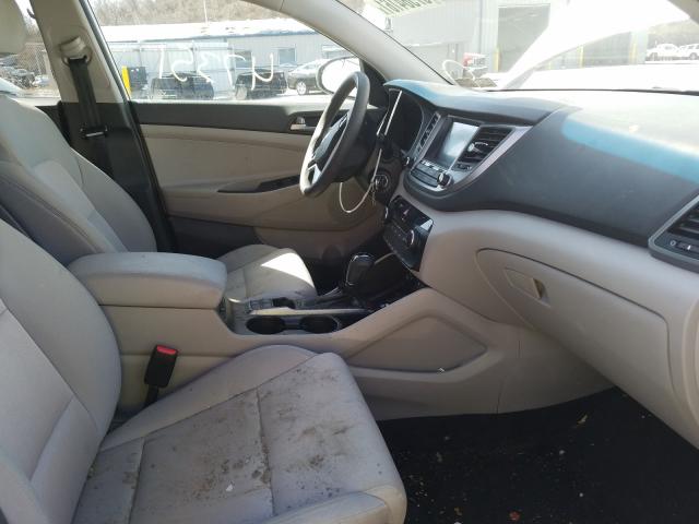 Photo 4 VIN: KM8J3CA49JU738206 - HYUNDAI TUCSON 