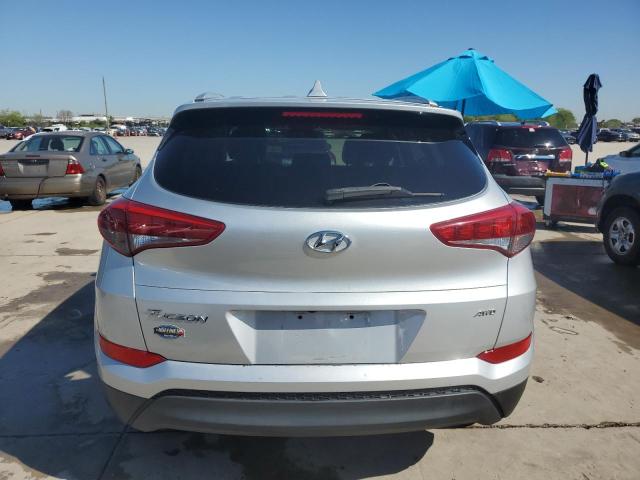 Photo 5 VIN: KM8J3CA49JU754163 - HYUNDAI TUCSON 