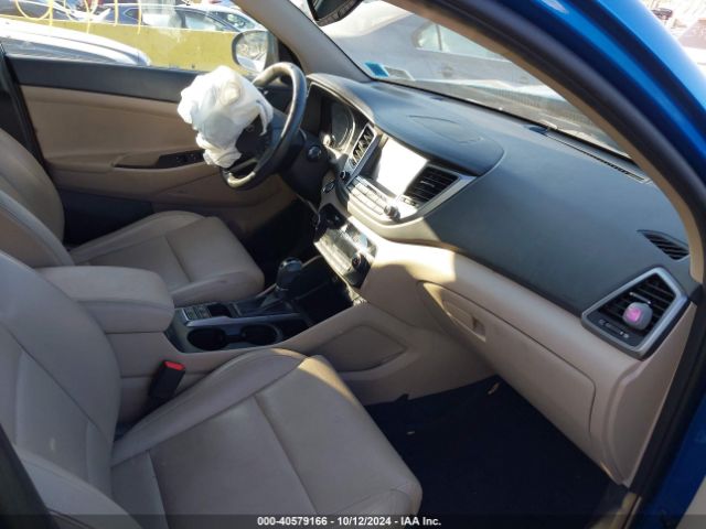 Photo 4 VIN: KM8J3CA49JU775630 - HYUNDAI TUCSON 