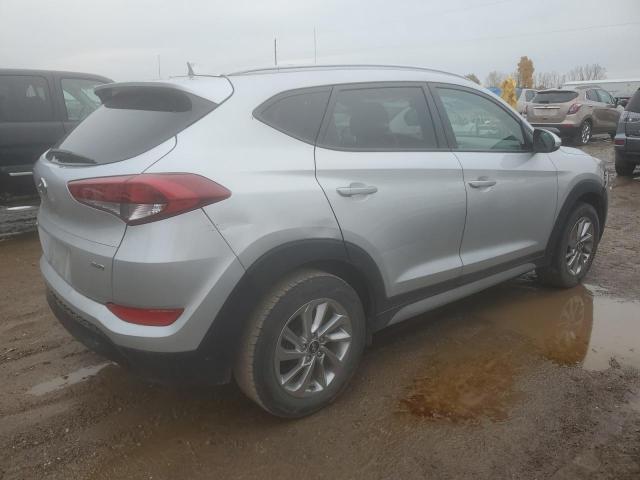 Photo 2 VIN: KM8J3CA49JU788300 - HYUNDAI TUCSON 