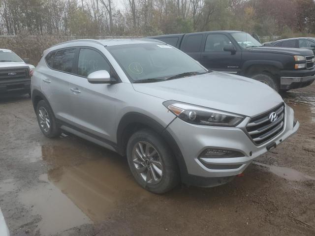 Photo 3 VIN: KM8J3CA49JU788300 - HYUNDAI TUCSON 