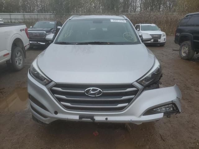 Photo 4 VIN: KM8J3CA49JU788300 - HYUNDAI TUCSON 