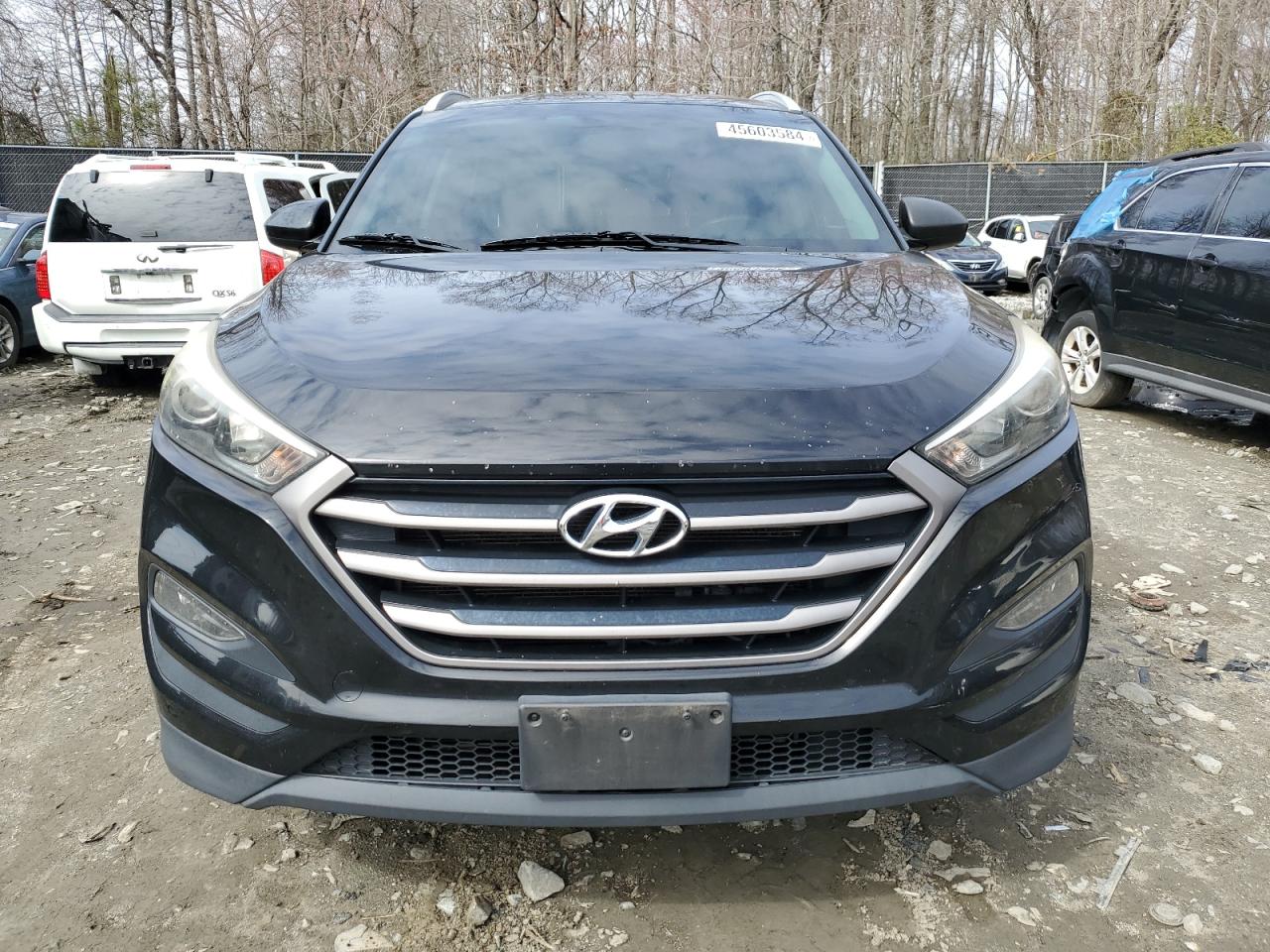 Photo 4 VIN: KM8J3CA4XGU035304 - HYUNDAI TUCSON 