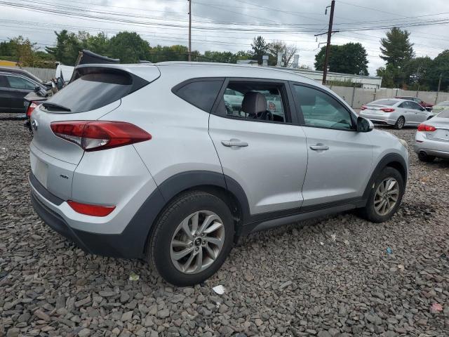 Photo 2 VIN: KM8J3CA4XGU203006 - HYUNDAI TUCSON LIM 