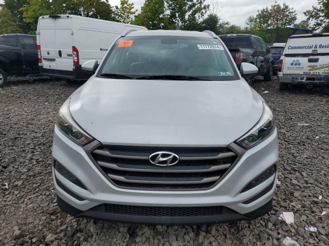 Photo 4 VIN: KM8J3CA4XGU203006 - HYUNDAI TUCSON LIM 