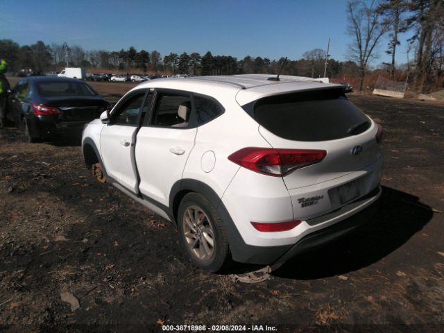 Photo 2 VIN: KM8J3CA4XHU551387 - HYUNDAI TUCSON 