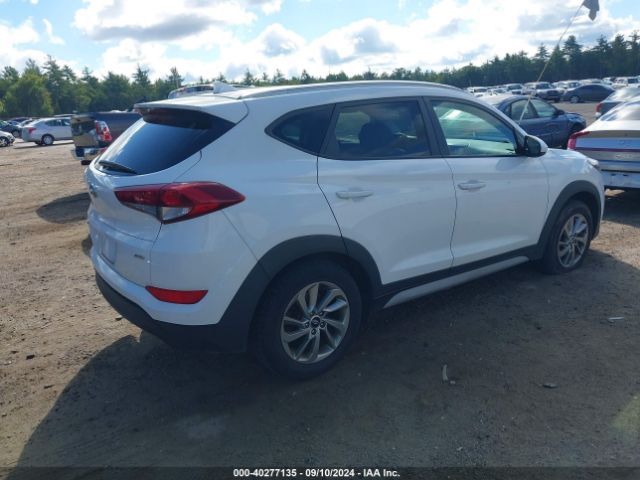 Photo 3 VIN: KM8J3CA4XJU622822 - HYUNDAI TUCSON 